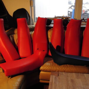 Sitzbank NEU bezogen Yamaha 43f 2kf 3tb DT50 MX80 MD11 Honda