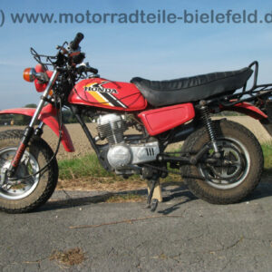 Honda CY 50 Auspuff silber