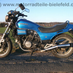 Honda VF 750S Type RC07 Blau