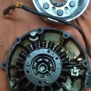 SUZUKI VL 800 Intruder-Lichtmaschine-Rotor-Stator-Polraed-Chromdeckel