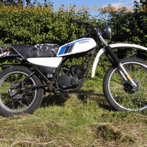Yamaha DT 125 MX 2A8 STURZ