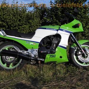 Kawasaki GPZ 750R-ZX750G